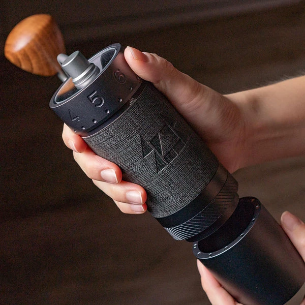 1Zpresso J-Max Coffee Grinder 1Zpresso Grinders 3 1Zpresso J-Max Coffee Grinder 1Zpresso Grinders