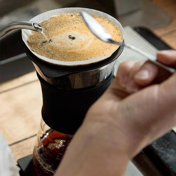 Hario V60 2 Cup Drip Decanter 4 Hario V60 2 Cup Drip Decanter